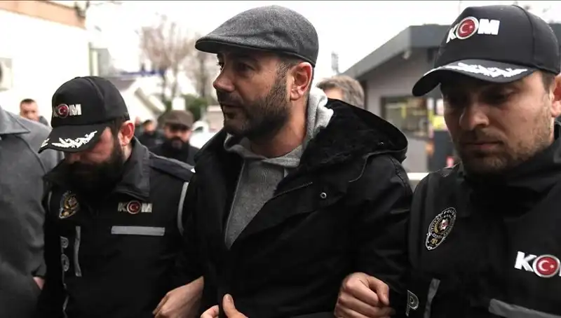 Rıza Akpolat'ın Baldızına Gözaltı: Siyasi Gözdağı mı Yoksa Gerçek Bir Suç Mu?