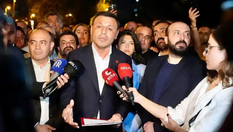 CHP İstanbul İl Başkanı Özgür Çelik, Savcılıkta İfade Verdi: Gündemdeki Tartışmalar Büyüyor