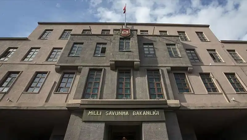 Yunan Askerlerinin Hakaretlerine TSK'dan Sert Yanıt: İkili İlişkiler Geriliyor