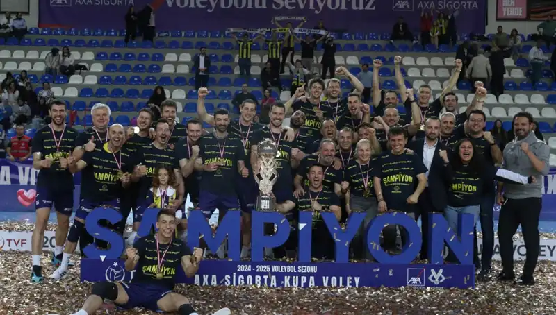Fenerbahçe Kupa Voley'de Tarihi Bir Başarıya İmza Attı!