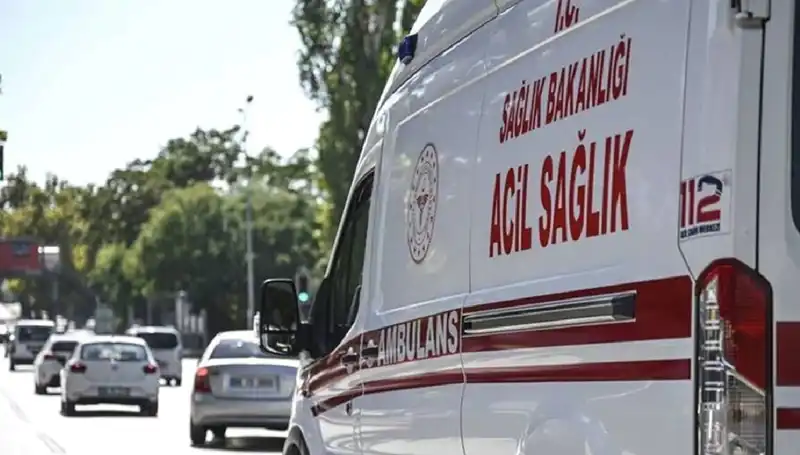 Mangalda Pul Biber Yakmanın Sonucu: Apartman Tahliye Edildi!