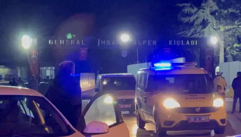 Kışlada Futbol Kavgası: Somalili Askerler Arasında Olaylı Anlar ve 24 Yaralı