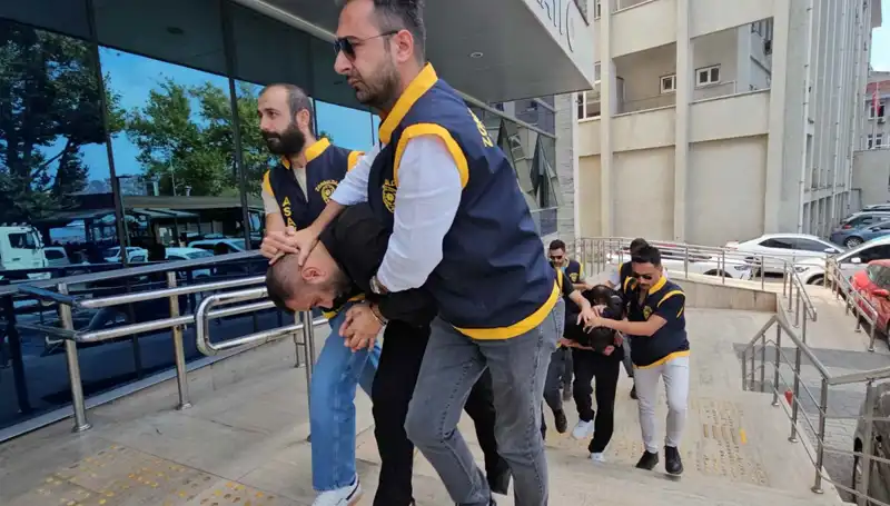FETÖ Yalanıyla Milyonluk Vurgun: Tüyler Ürperten Gerçekler Ortaya Çıktı