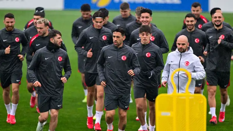 Milli Takımda Son Gelişmeler: İki Oyuncu Ağrılarından Dolayı Antrenmana Katılmadı