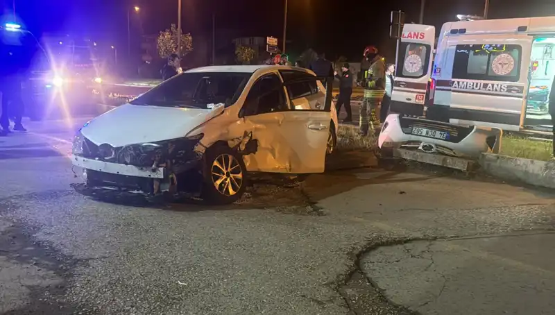 Pikap ile Otomobil Çarpıştı: Kaza Sonrası Yaşananların Detayları